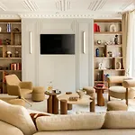 Merveil - Signature Suite - Marais - Caire II